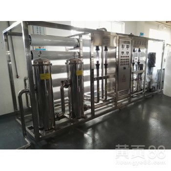 洛陽(yáng)2噸純凈水設(shè)備 過(guò)濾設(shè)備的核心技術(shù)與應(yīng)用